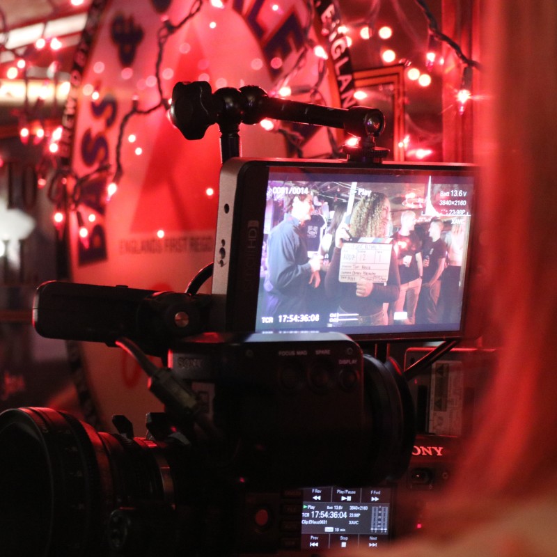 "If Lost Return To" Set Photo – Camerawork