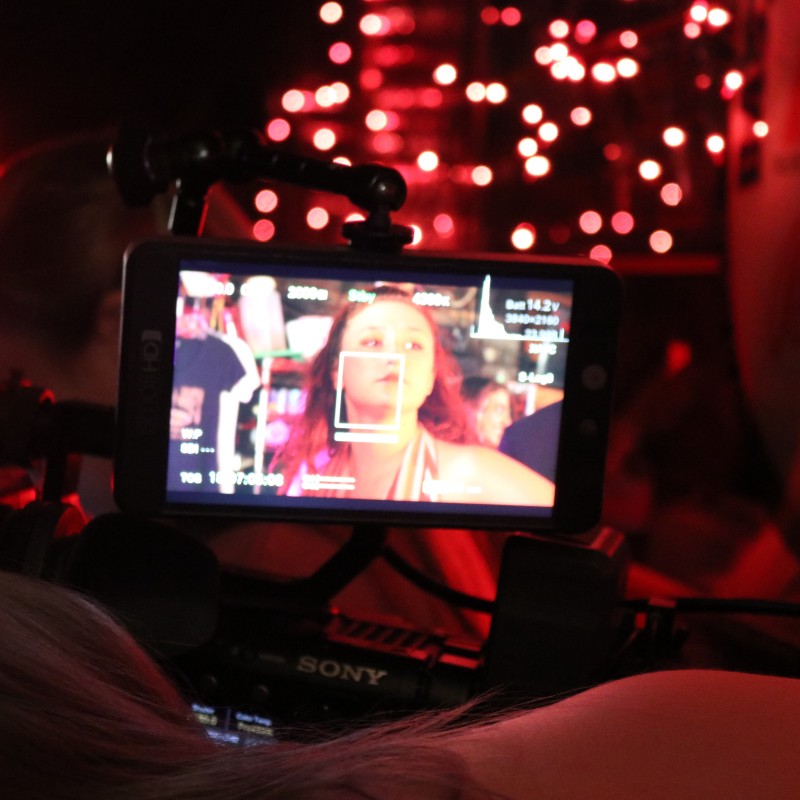 "If Lost Return To" Set Photo – Getting the Shot